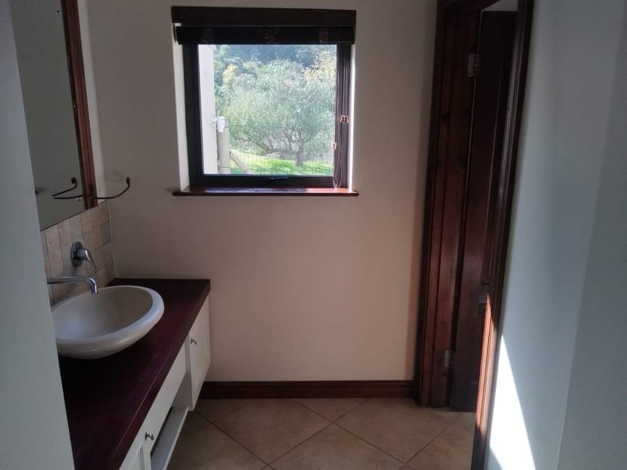 To Let 4 Bedroom Property for Rent in Kenrock Country Estate Western Cape